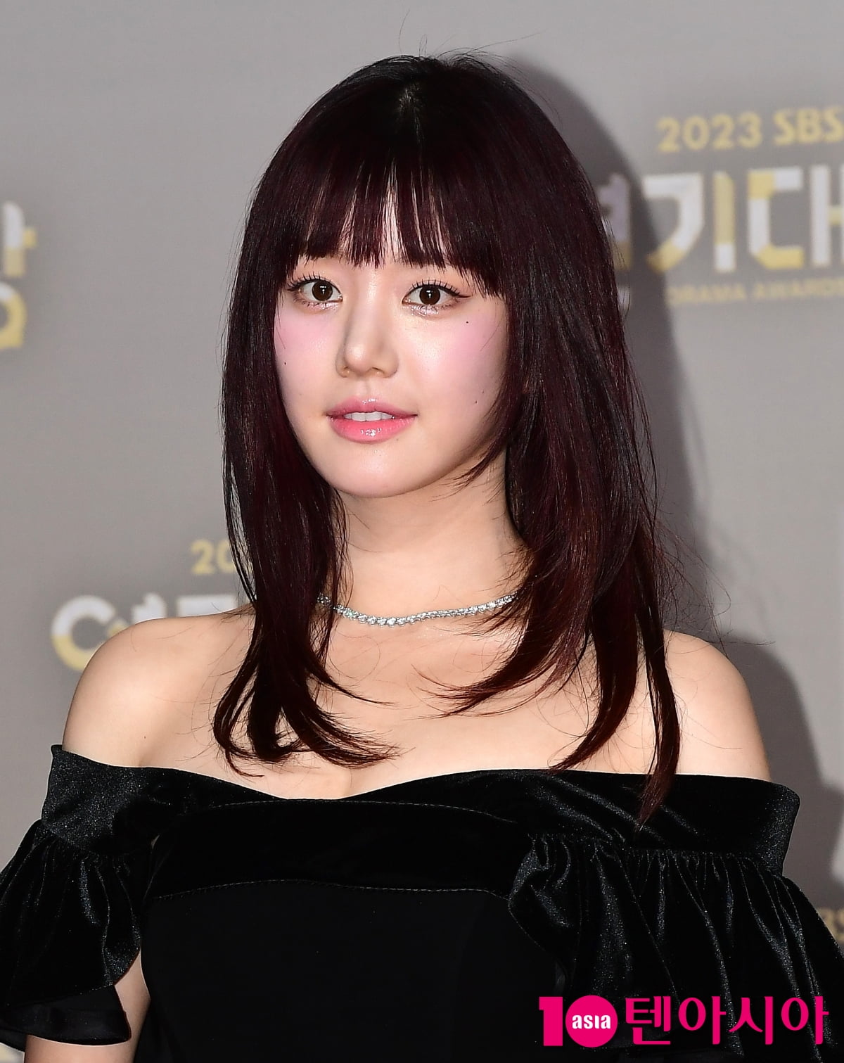 [TEN포토]이유비 '신비감 자아내는 미소'