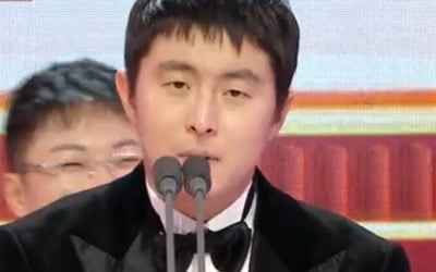 '태계일주' 베스트 커플상, 기안84 "할 말 없어"→이시언 "와이프 사랑해" [MBC 방송연예대상]