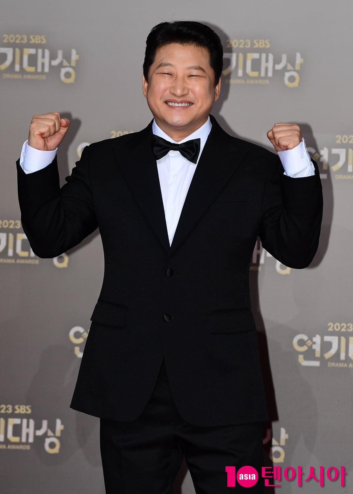 [TEN포토]박진우 '애교 눈웃음'