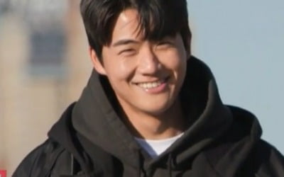 [종합] 설영우, 박형식 닮은꼴…"입대 예정이었는데 금메달 따고 면제"('전참시')