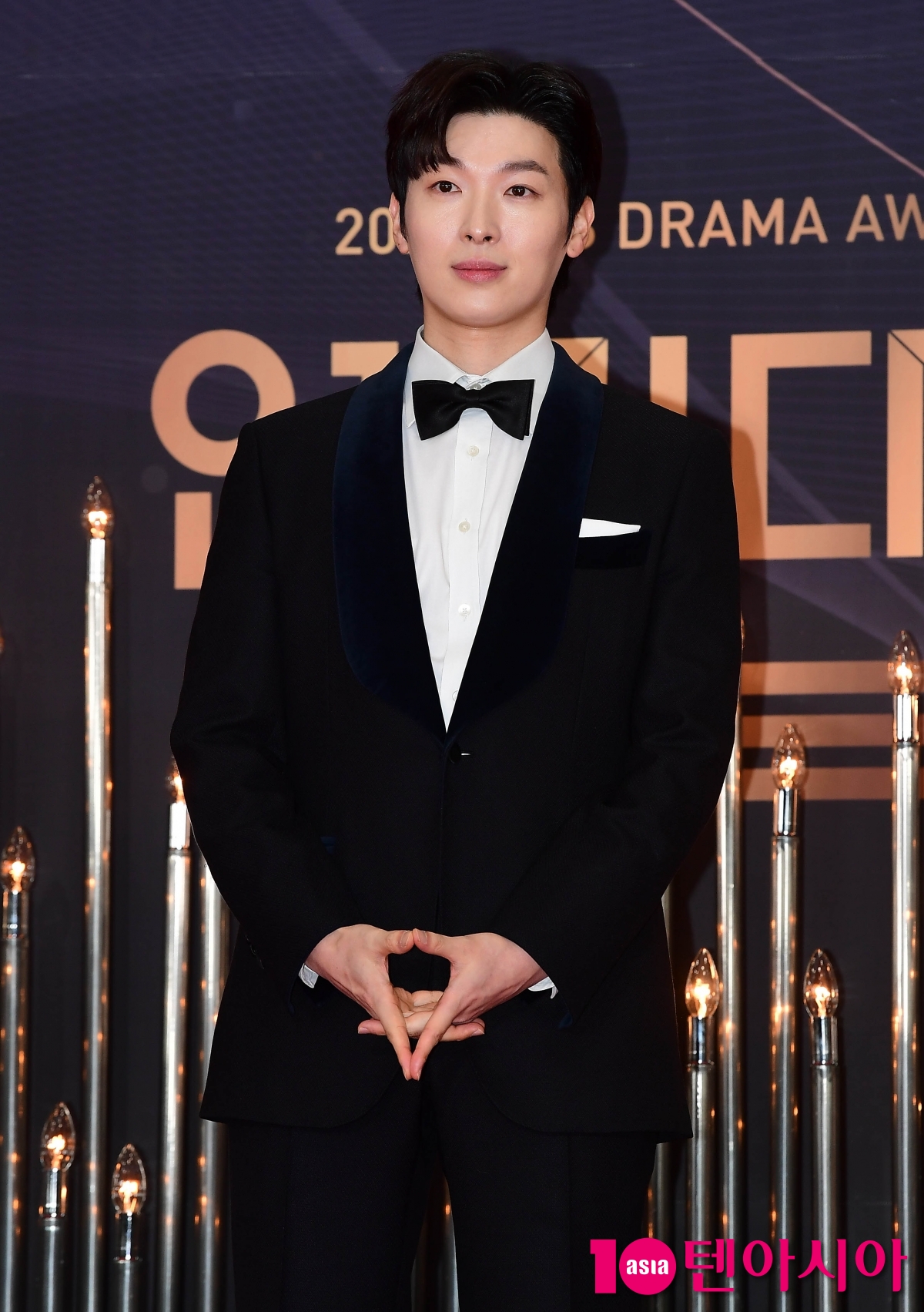 [TEN포토]박강현 '긴장되는 레드카펫'