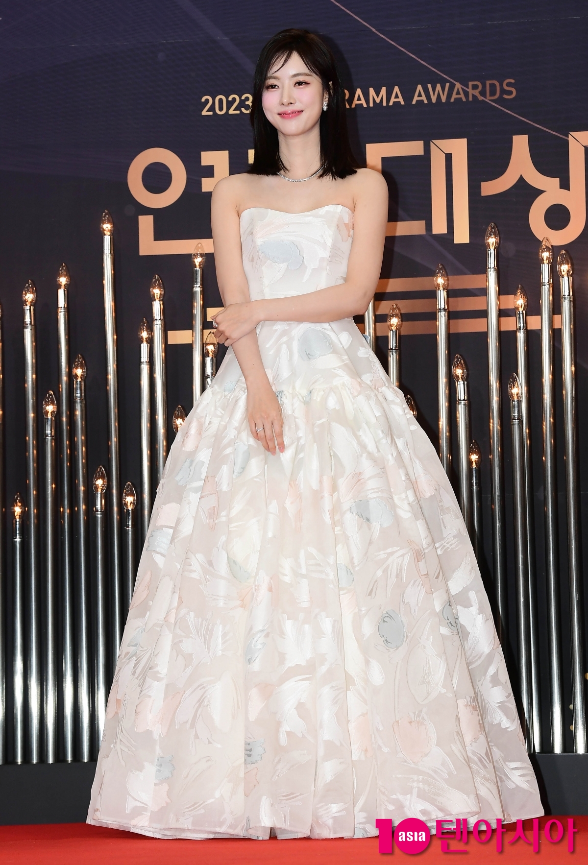 [TEN포토]한지완 '순백의 드레스'