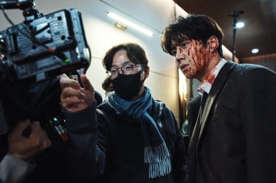 「魔女」と世界観を共有」パク・フンジョン監督、直接明らかにしたキム・ソンホの「暴君」