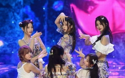 エンミックス、JYPパク・ジニョンが一緒にするミックスポップで証明する音楽アイデンティティ