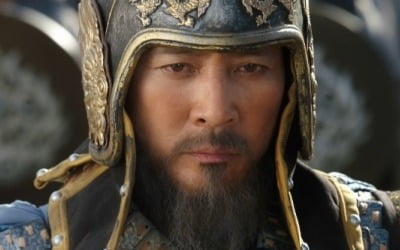 チェ・スジョン、今回は高麗将軍強感賛「コリョゴラン戦争」ティーザー公開