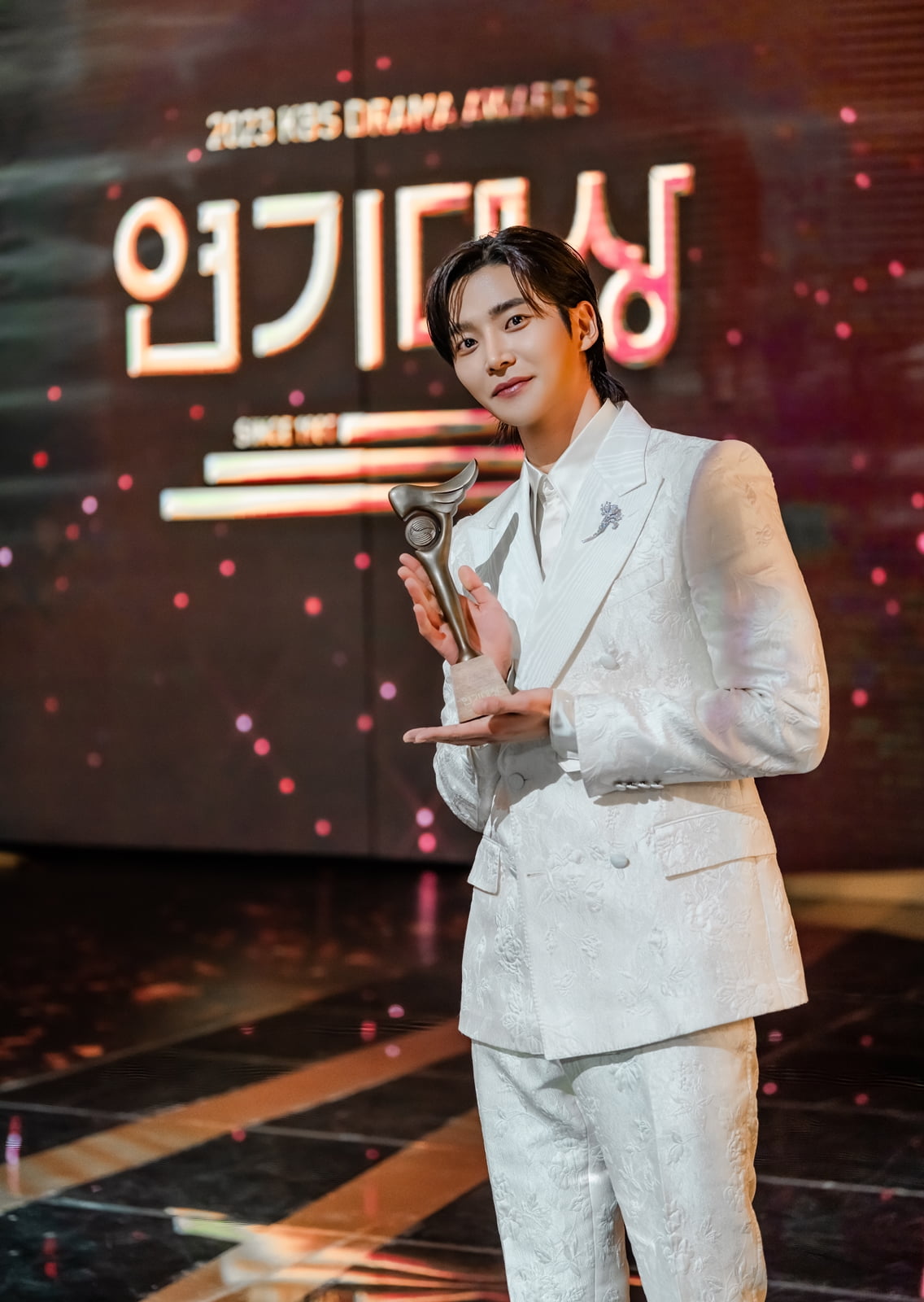 로운 /사진제공=FNC엔터테인먼트