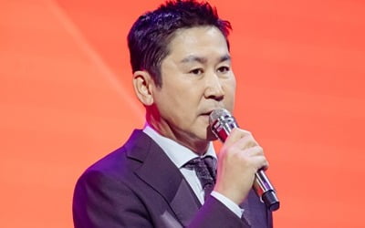 신동엽, 말 잇지 못하고 진행 중단…'현역가왕' 방출 발표하다 '털썩'