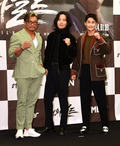 [TEN포토]추성훈-진구-배정남 '멋진 상남자들'