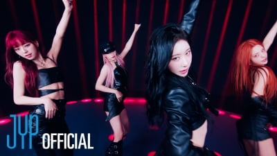 ‘Comeback D-3’ ITZY releases additional music video teaser for title song ‘UNTOUCHABLE’