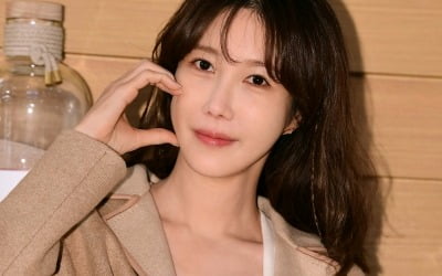 5년 만에 막장 벗어난 이지아에 쏠린 시선…연기력 논란 씻을까[TEN피플]