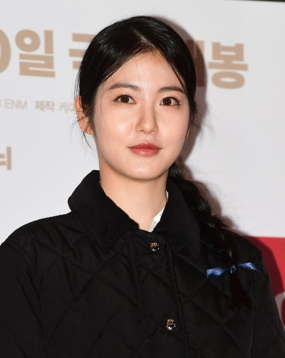 [TEN포토]신예은 '어떻게 봐도 예쁨 한가득'