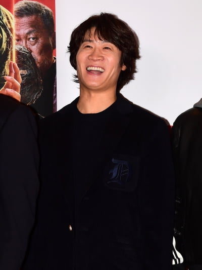 [TEN포토]진선규 '기분 좋은 미소'