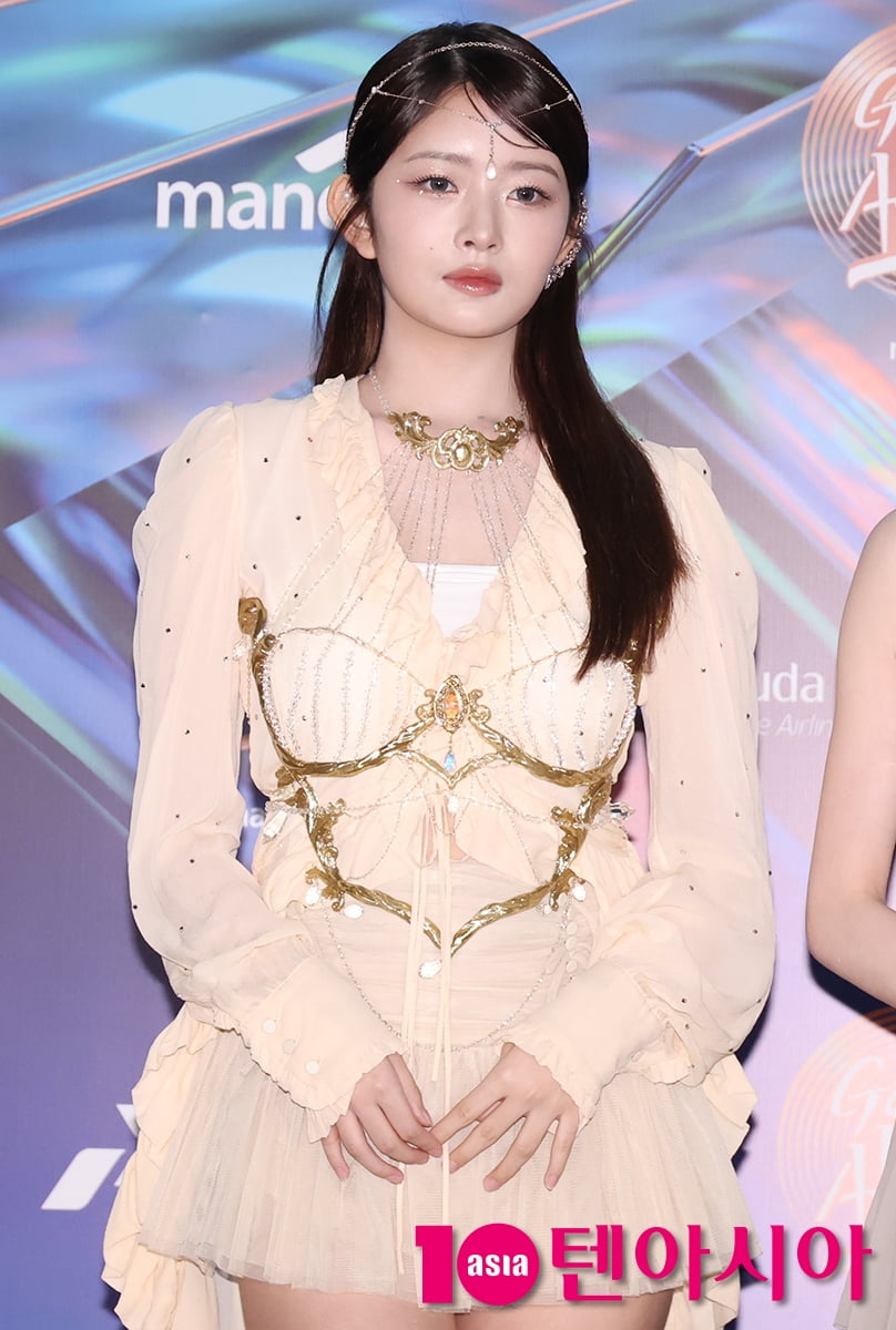 [TEN포토]아이브 레이 '여신 분위기 물씬'(골든디스크 어워즈)