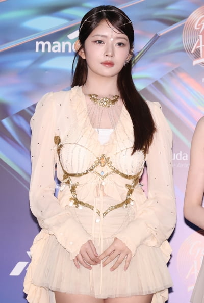 [TEN포토]아이브 레이 '여신 분위기 물씬'(골든디스크 어워즈)