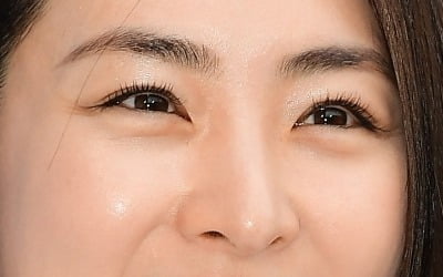 イ・ヨンヒ、人エンターと専属契約