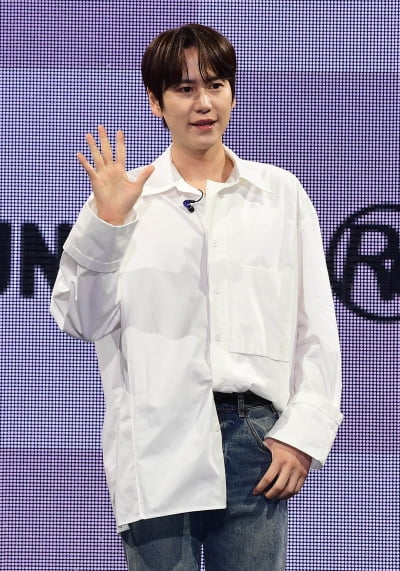 [TEN포토]규현 '타이틀곡 '그렇지 않아'로 컴백'