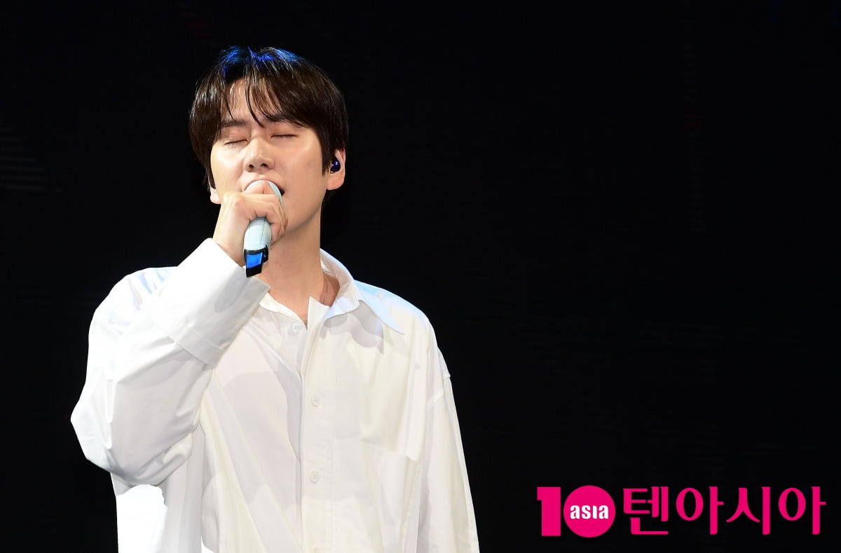 [TEN포토]규현 '사랑이었을까?'