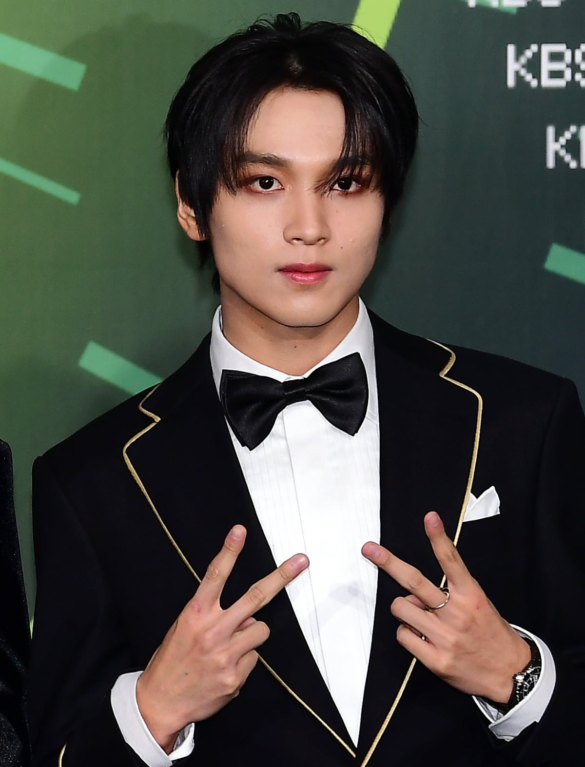 NCT 해찬, 실내 흡연 논란…SM, 디오 이어 두 번째 [TEN이슈]
