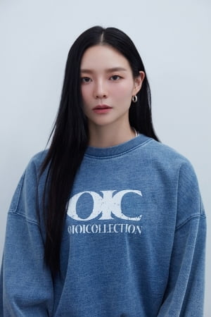 배우 이솜, 오아이오아이컬렉션(OIOICOLLECTION) 새 모델 됐다… 첫 화보 공개