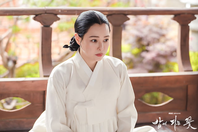 사진=MBC 드라마 '밤에 피는 꽃' 스틸컷.