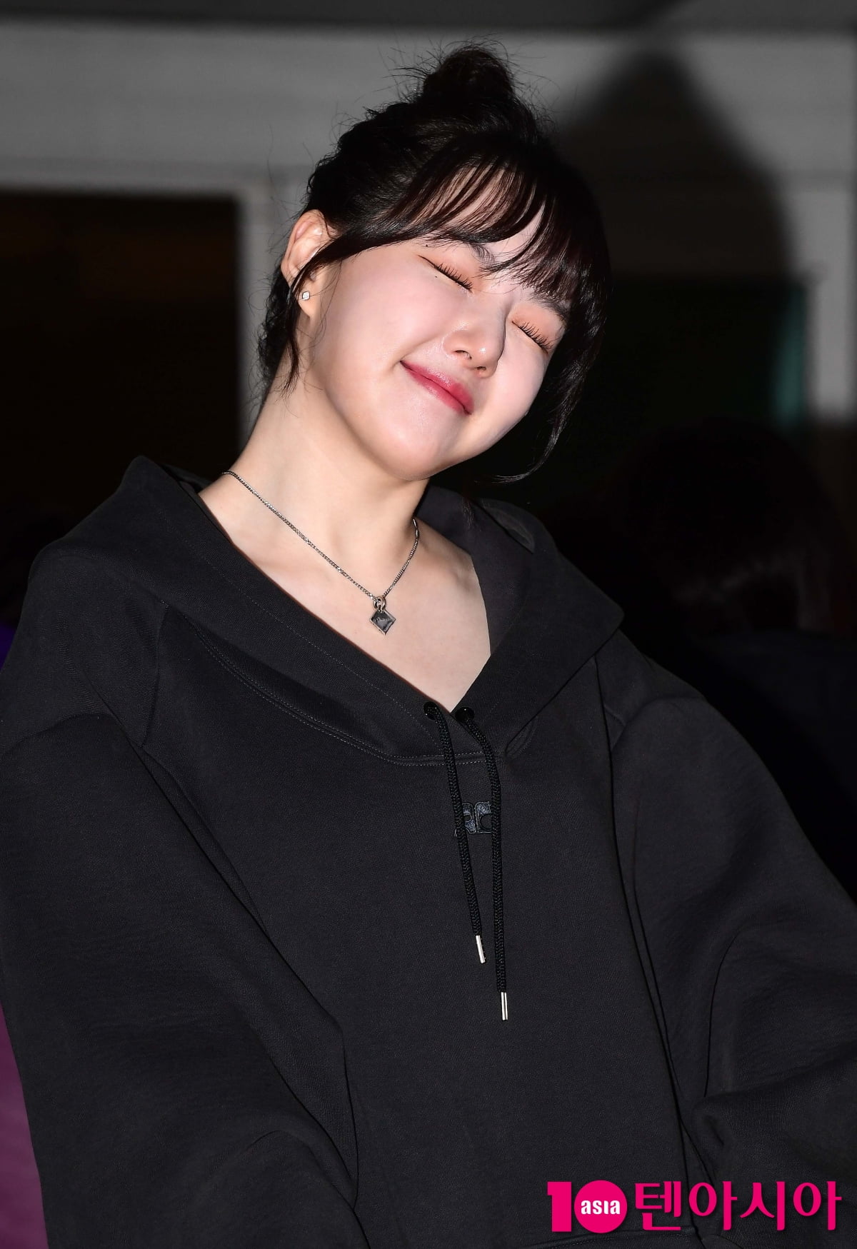 예린, 애교 눈웃음 남심 녹네...꾸러기 미소[TEN포토+]