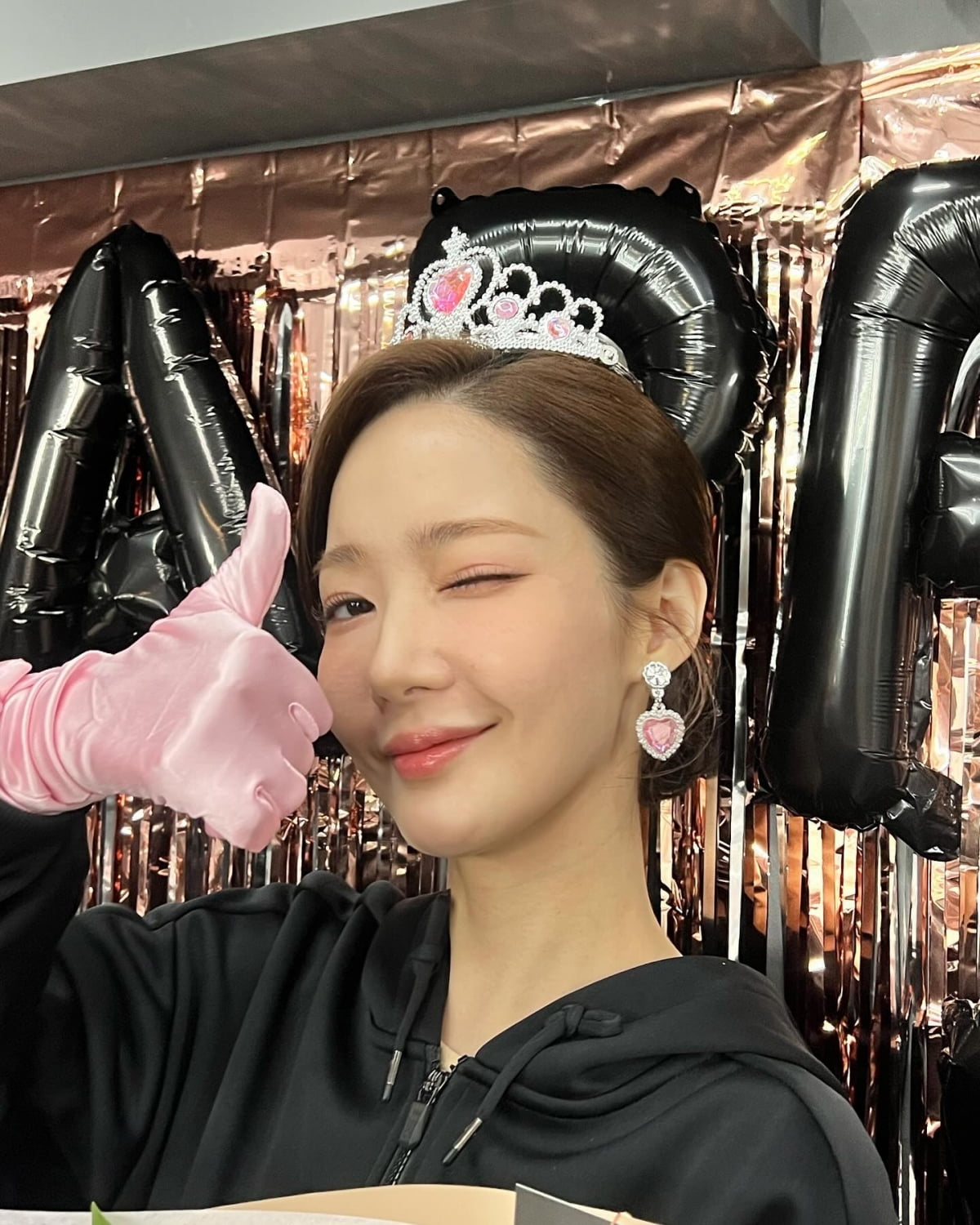 前 남친에 계좌번호 사용된 박민영, 입 열었다 "팬들 지켜줄 단단한 마음 생겨"[TEN이슈]