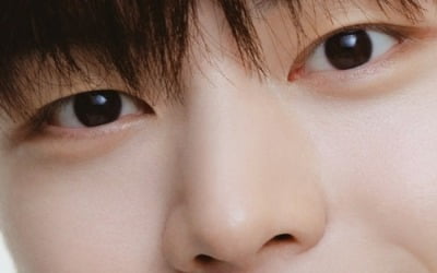 Yook Sungjae reveals new profile