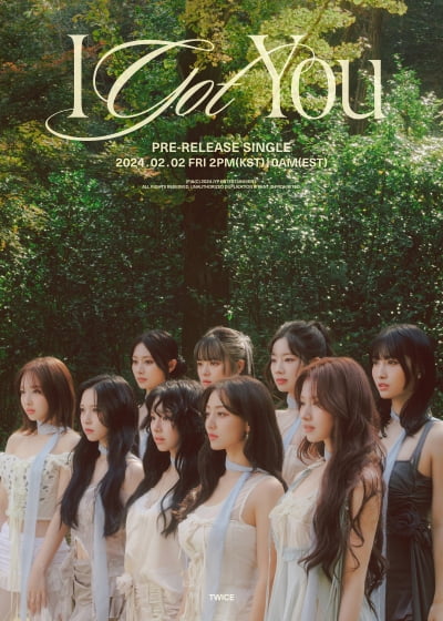 ‘Comeback’ TWICE, nine members heading to the same place, warm gaze