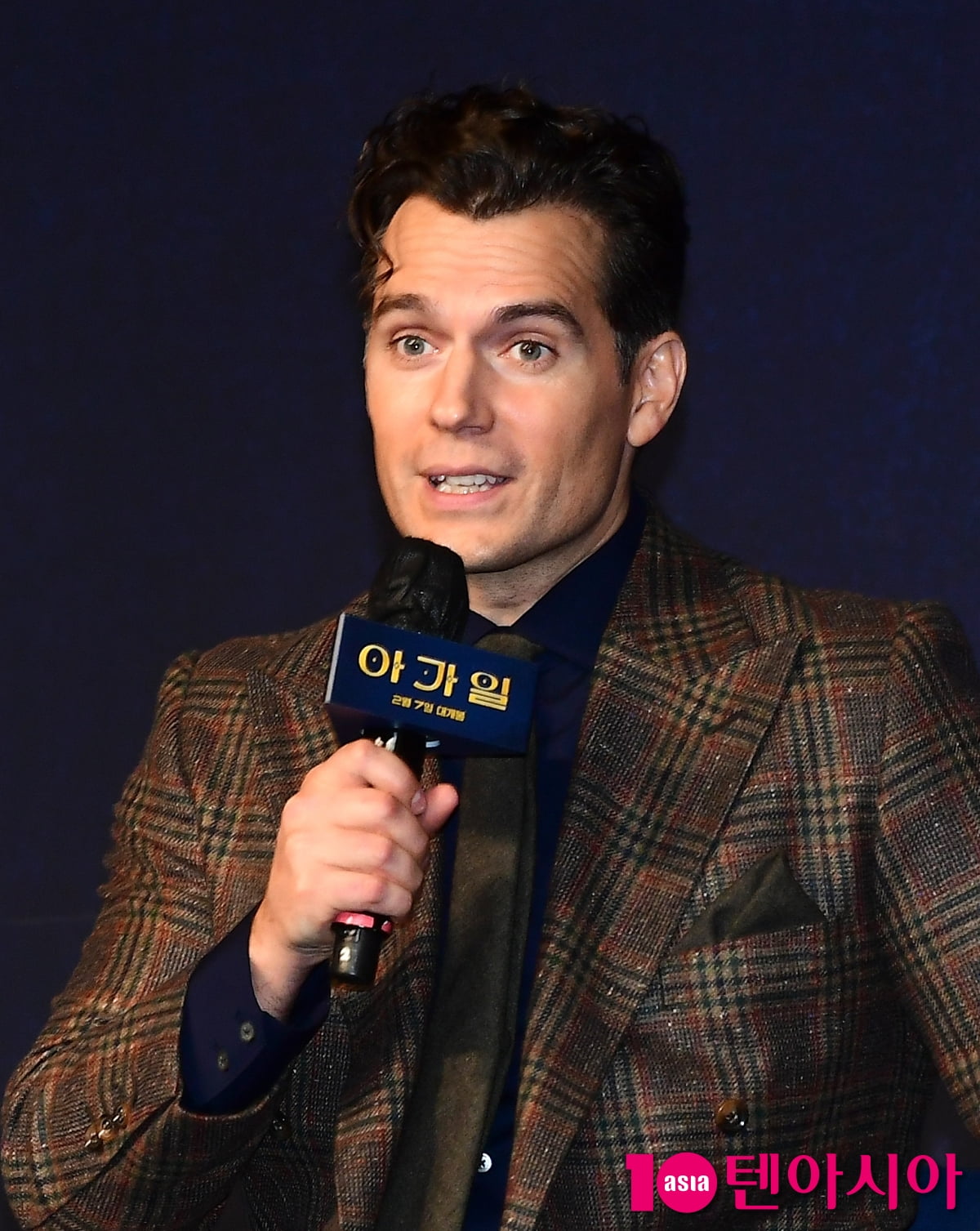 헨리 카빌(Henry Cavill), 또렷한 이목구비...아름다운 한국 더 보고싶어[TEN포토+]