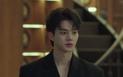 Will Song Kang and Kim Yoo-jung leave forever?