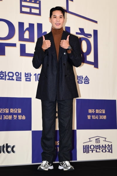 [TEN포토]김지석 '첫방이 기대되요'