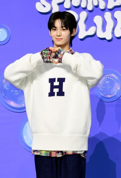 TWS, refreshing 5th generation idol debut...Role model is Seventeen