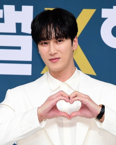 [종합] "탕후루 머리 위해 두피 포기" '재벌X형사' 안보현, SBS 왕관의 무게