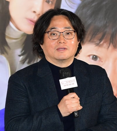 [TEN포토]김덕민 감독 '너무 떨리네요'