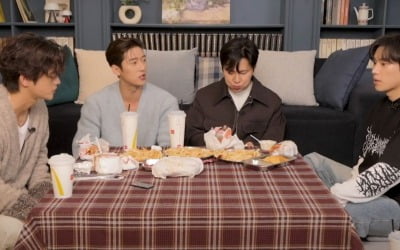 이규형·서인국·고은성·김성철, 무대서 만날 일 없어도 끈끈한 팀워크…'간주점프' 출연('몬테크리스토')