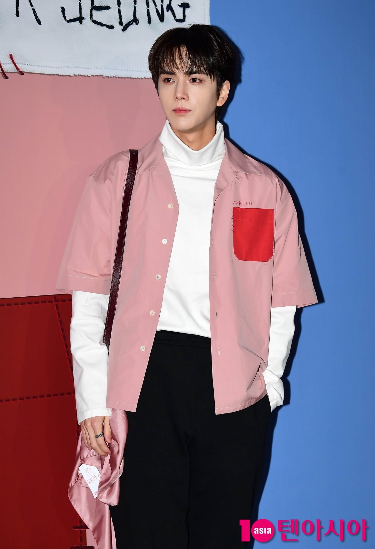 더보이즈 영훈, 한파도 잊게 만드는 귀공자 비주얼[TEN포토+]