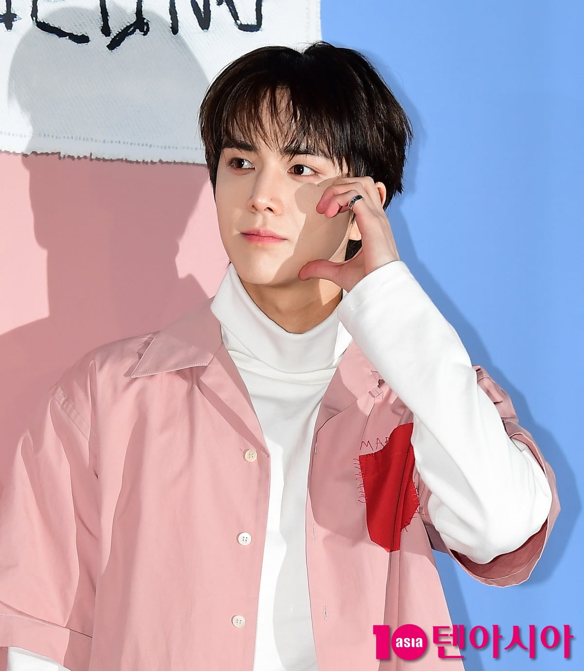 더보이즈 영훈, 한파도 잊게 만드는 귀공자 비주얼[TEN포토+]