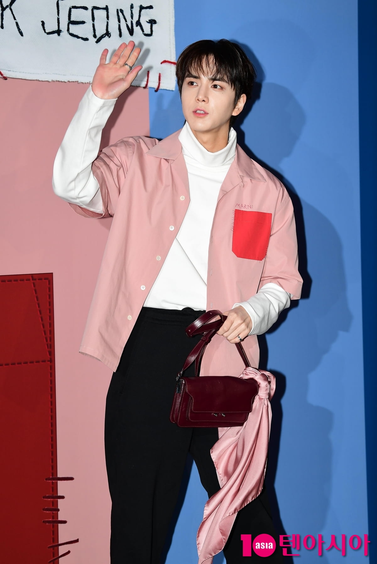 더보이즈 영훈, 한파도 잊게 만드는 귀공자 비주얼[TEN포토+]