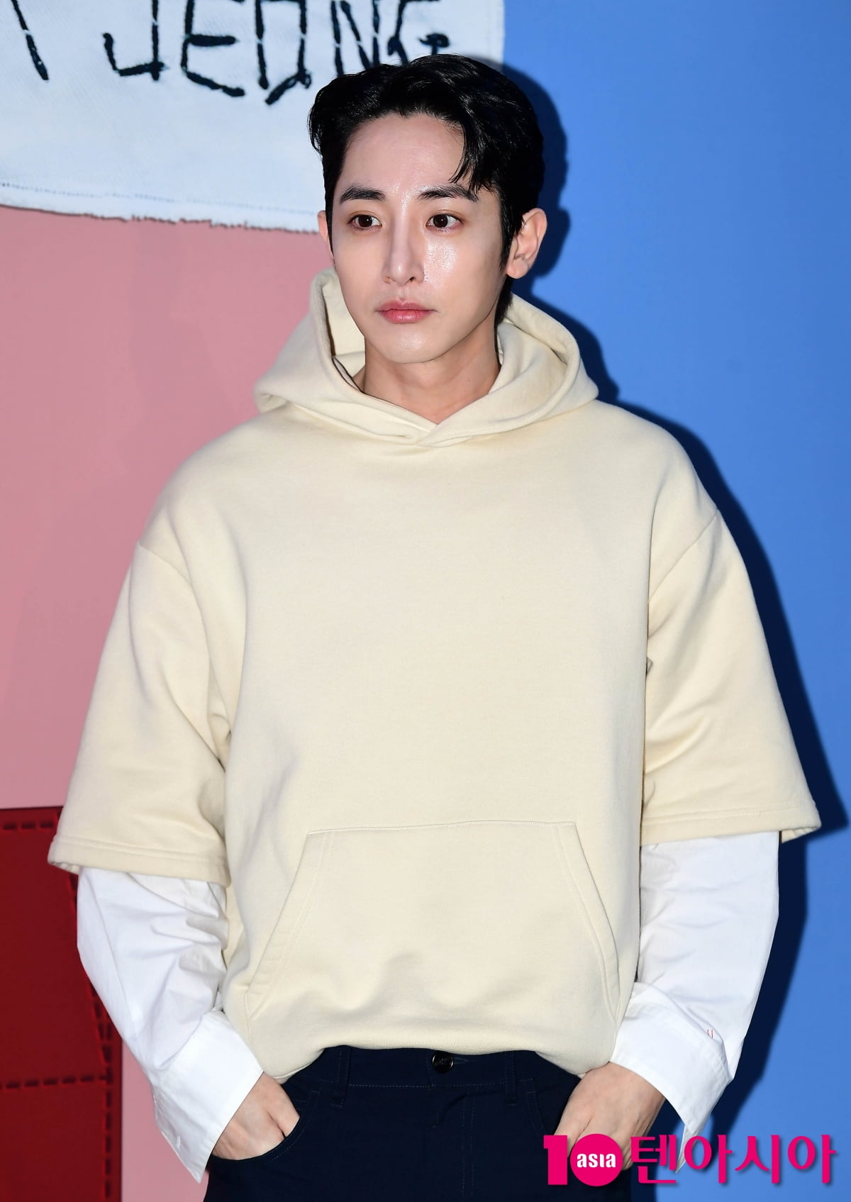 이수혁, 뱀파이어 미남...또렷한 이목구비[TEN포토+]