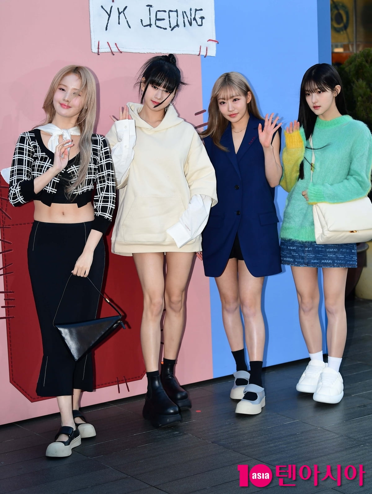 키스오브라이프, 생애 첫 론칭...예쁨 한도 초과[TEN포토+]
