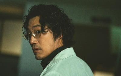 Actor Lee Hee-jun appears in 'Badland Hunters' and 'A KILLER PARADOX'