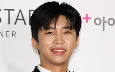 NFT 티켓으로 암표 근절 가능할까…임영웅 콘서트 표부터도 적용 어려울 듯[TEN스타필드]