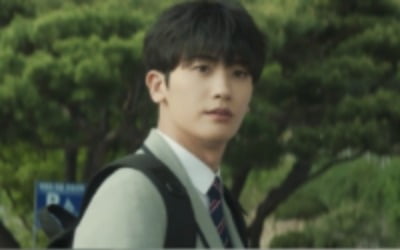 Park Hyung-sik, 10 billion won in damages as advertising penalty
