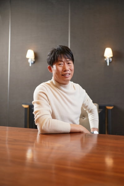ユ·ヘジン「ドッグデイズ」静かで心配したが、ついに涙を流した」