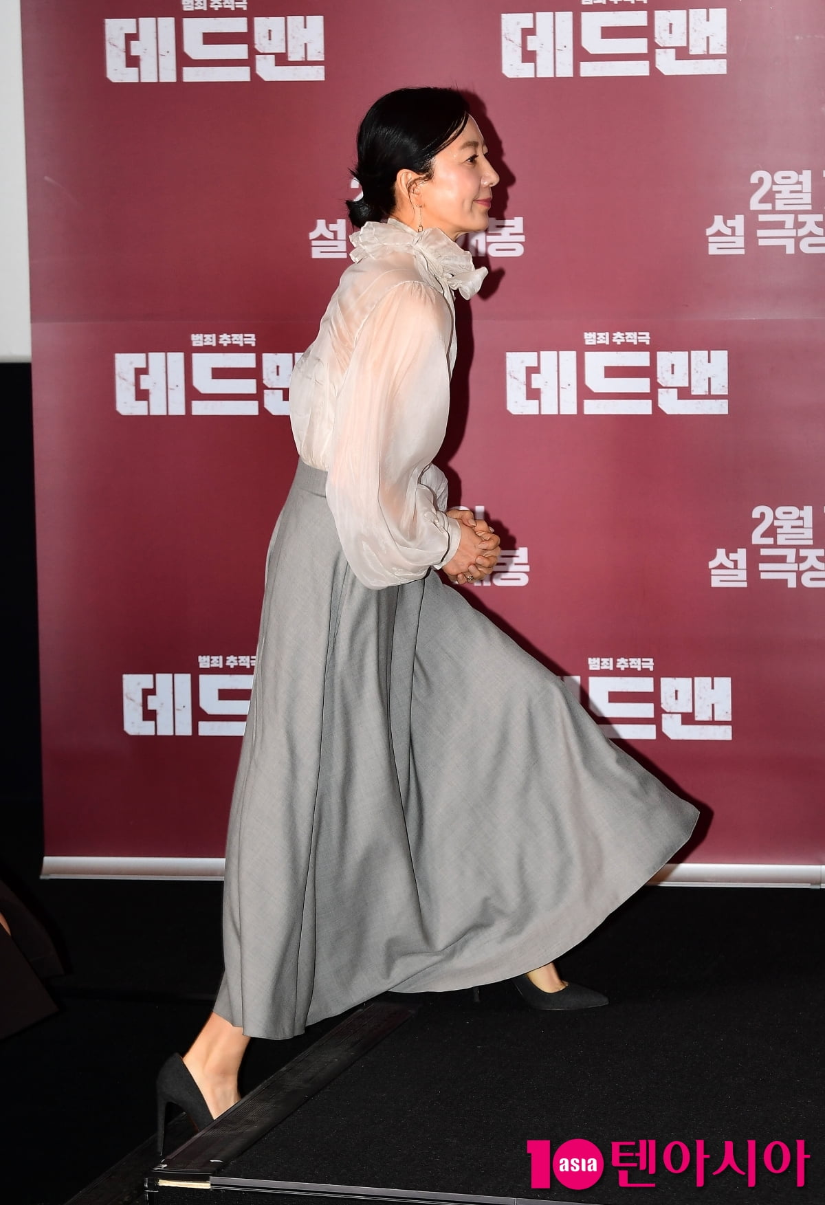 [TEN포토]김희애 '우아한 시스루'