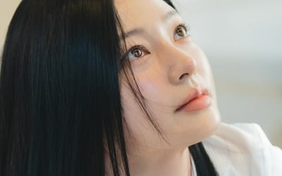 ソン・ハユン、パク・ミンヨンの前にひざまずいた。消えた画像管理