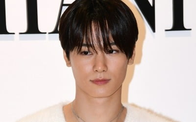 ザボーイズ主演、「韓服がよく似合うような男歌手」1位