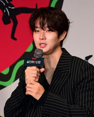 [TEN포토]최우식 '보는 사람에 따라 변하는 제목'