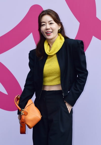 [TEN포토]안선영 '11자 복근'