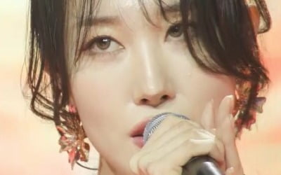 '현역가왕' 자진하차 한봄, 출산 51일 만에 복귀 "무대 참 고팠다"('장미단2')